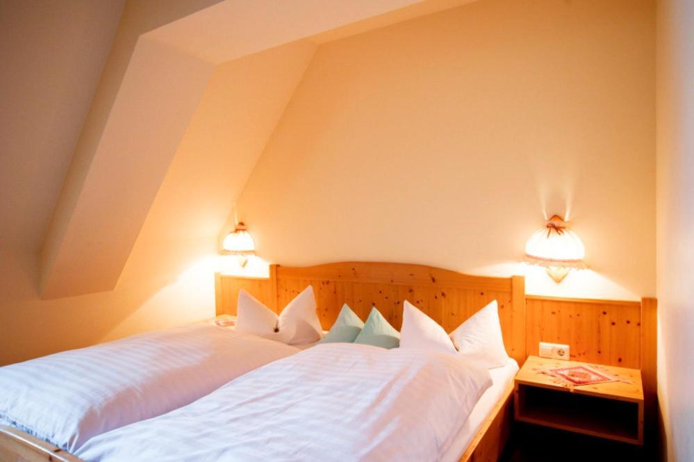 Hotel Gasthof Zur Post Wolfegg Exterior foto