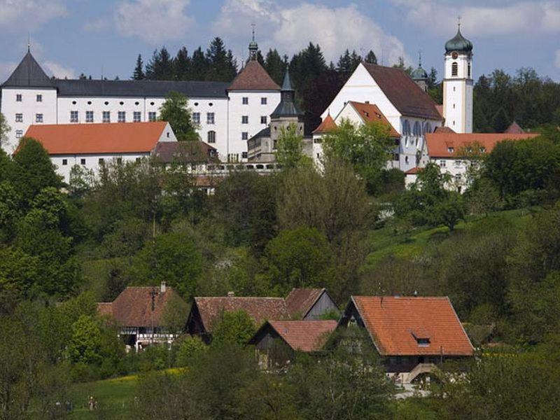 Hotel Gasthof Zur Post Wolfegg Exterior foto